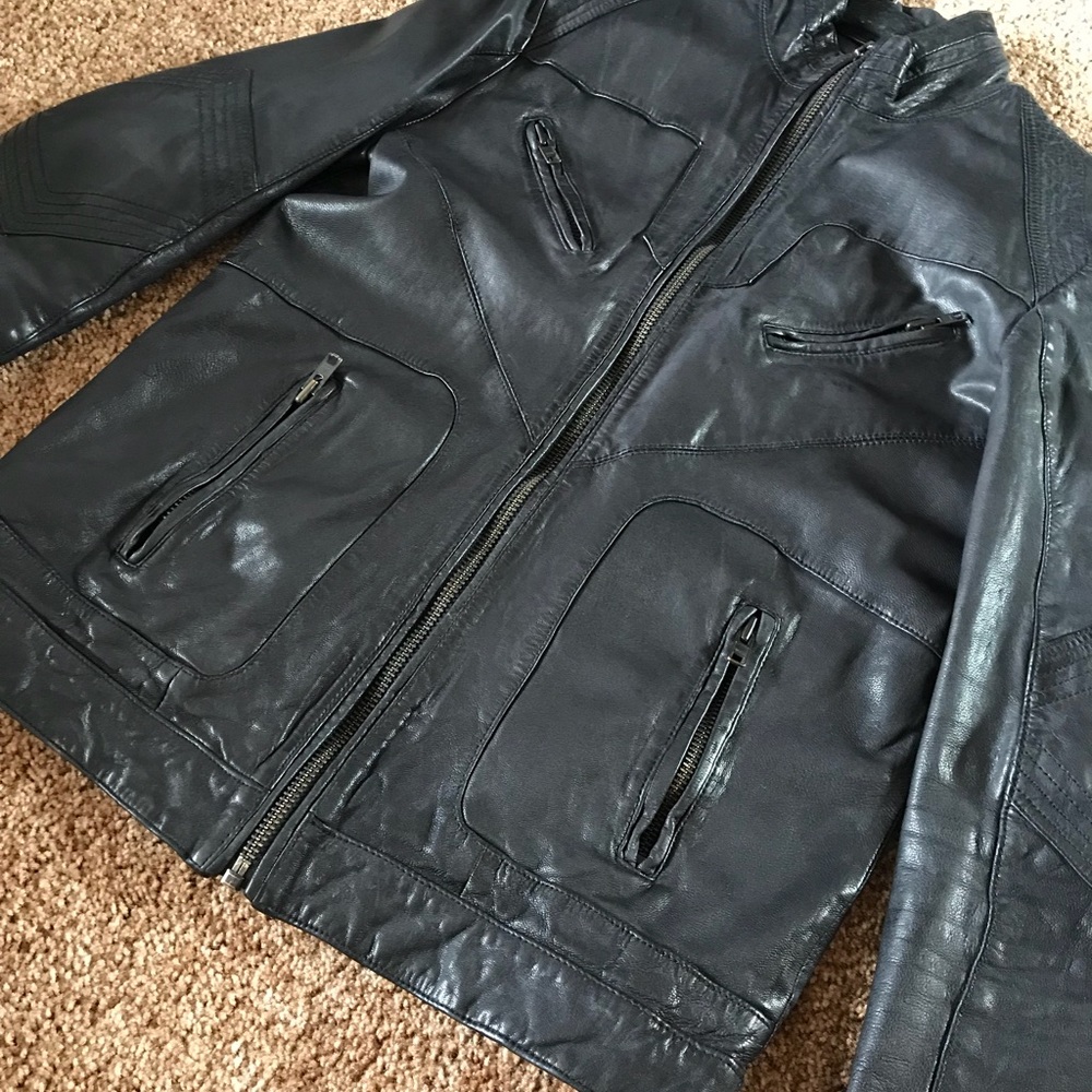 Men’s leather jacket ‼️